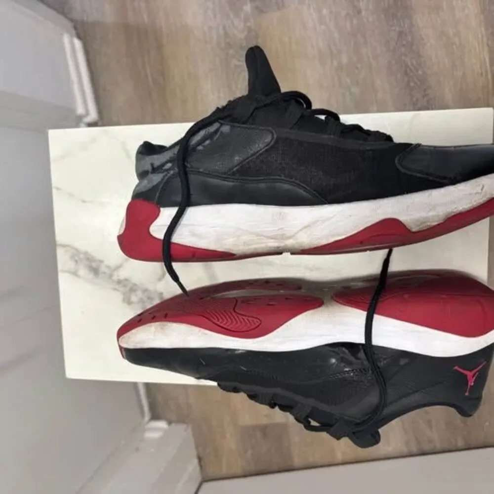 Jordan CMFT Low Black and Red Sneakers size 11